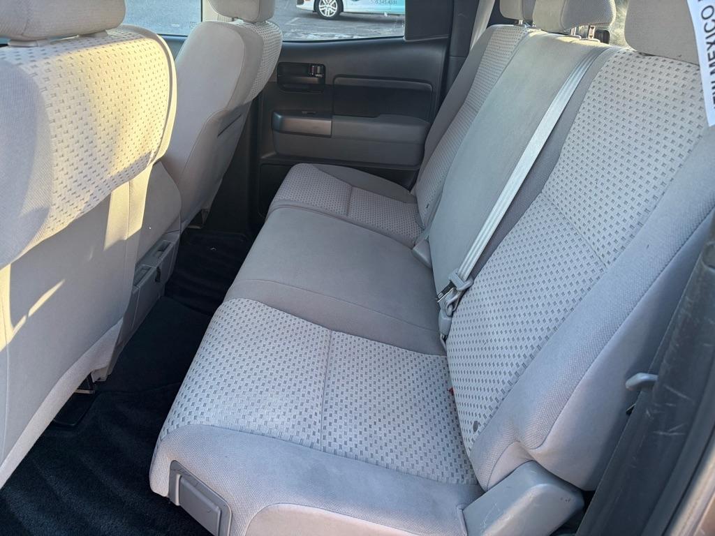 Toyota Tundra SR5 4.6L V8 Double Cab 2WD 2012