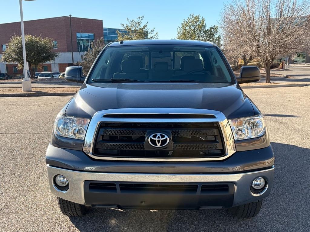 Toyota Tundra  2012