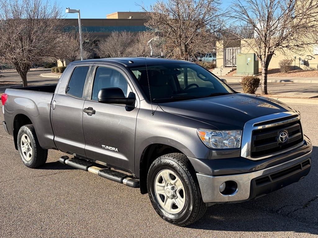 Toyota Tundra  2012