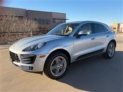 2015 Porsche Macan 
