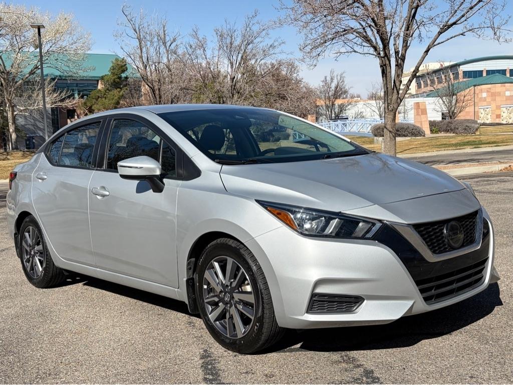 Nissan Versa SV 2020