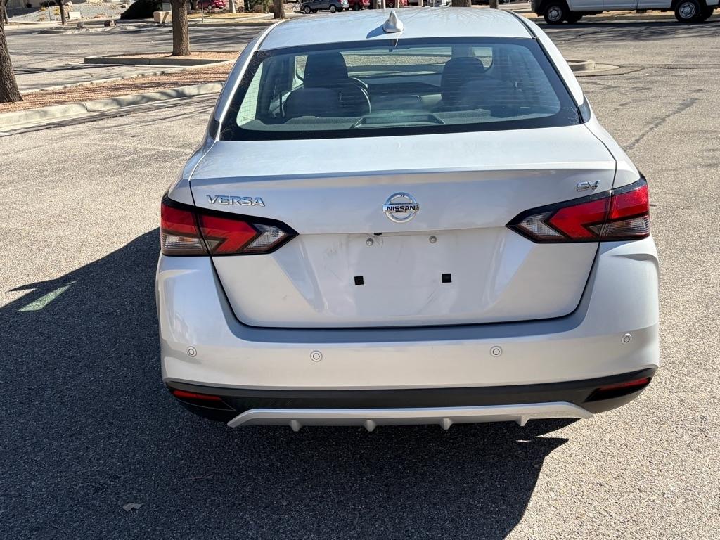 Nissan Versa SV 2020