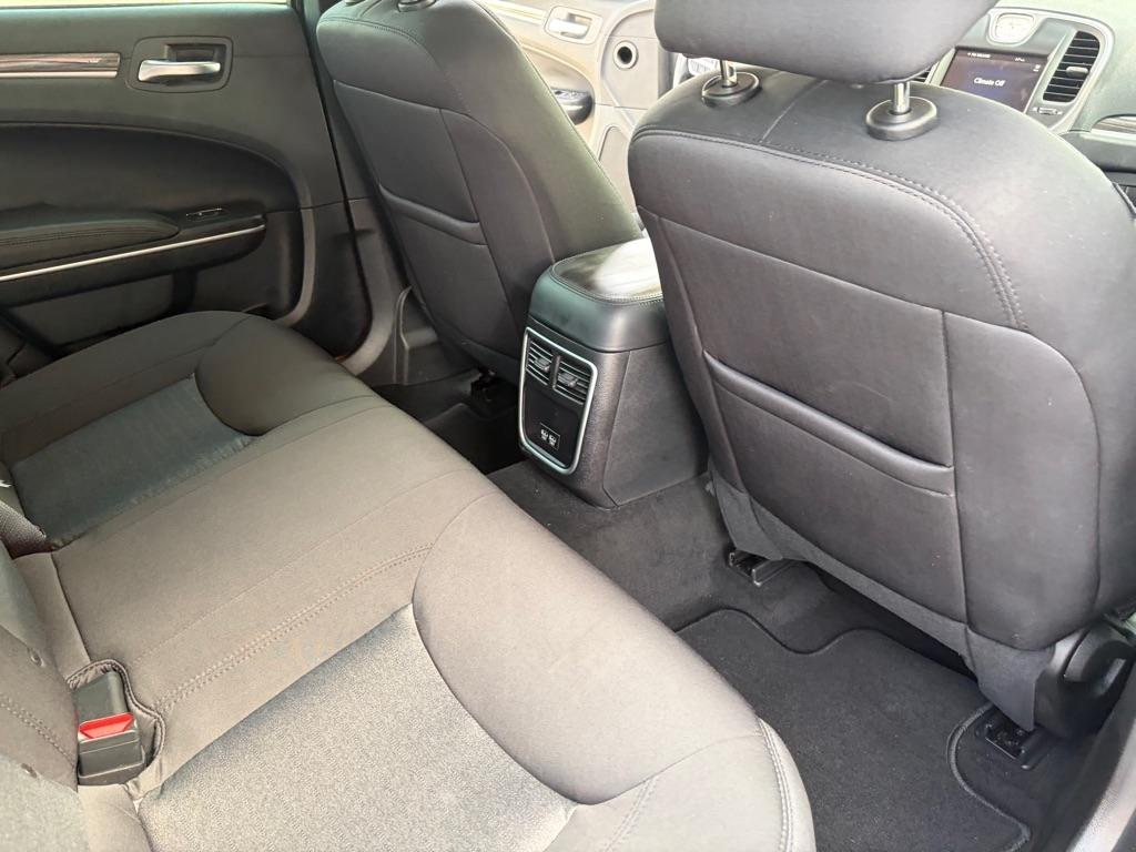 Chrysler 300 Touring 2021