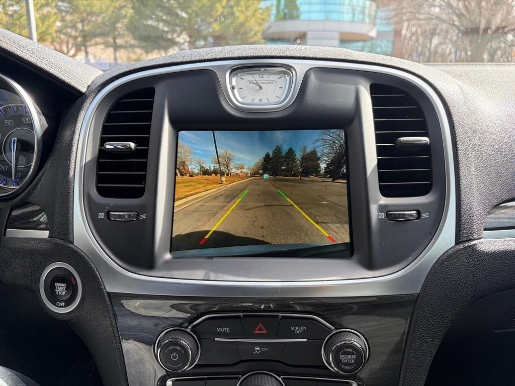 Chrysler 300 Touring 2021