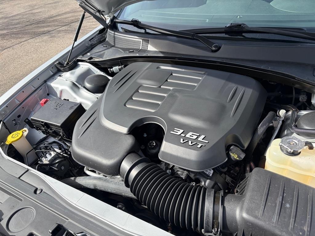 Chrysler 300 Touring 2021