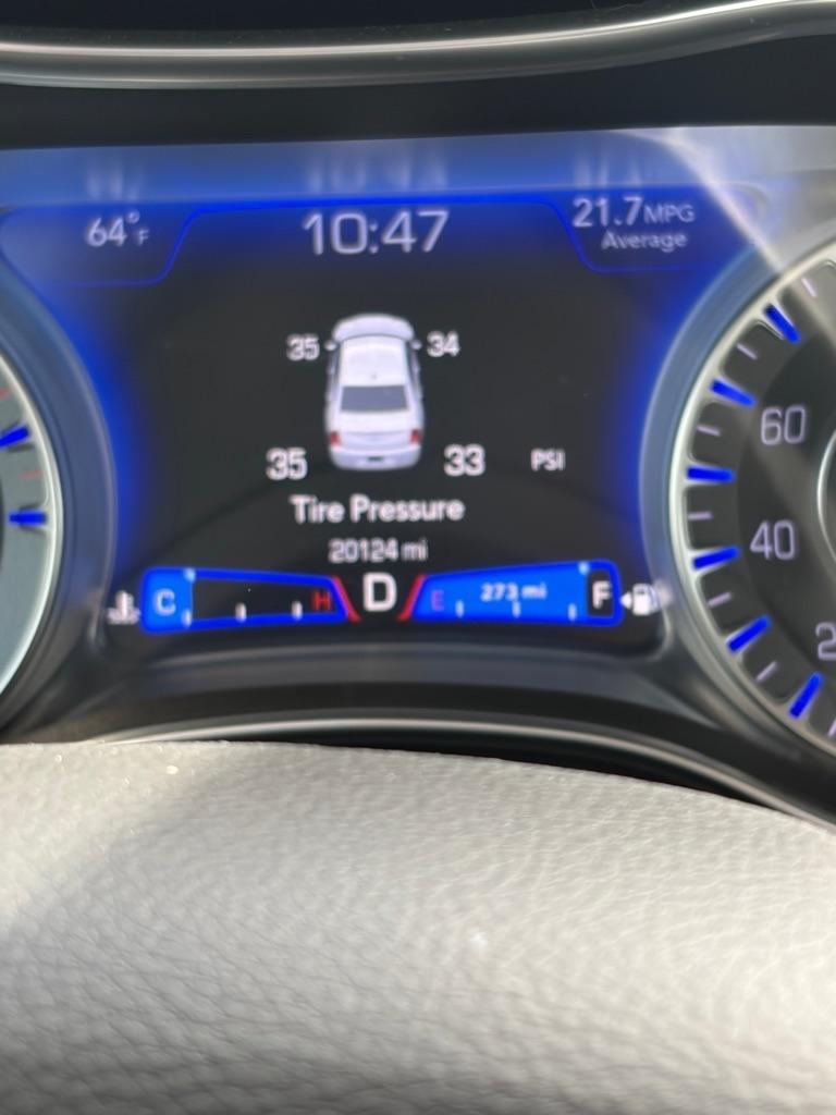 Chrysler 300 Touring 2021