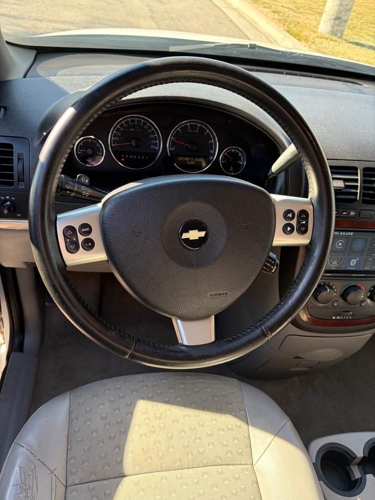 Chevrolet Uplander LT AWD 1SD 2006