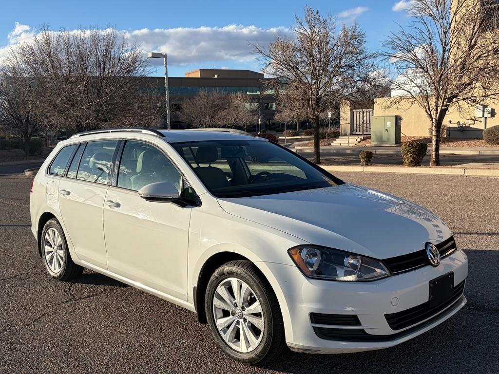 Volkswagen Golf SportWagen  2017