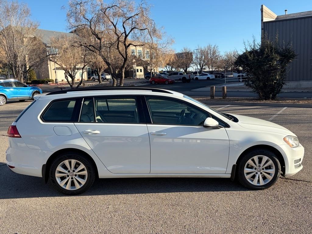 Volkswagen Golf SportWagen  2017