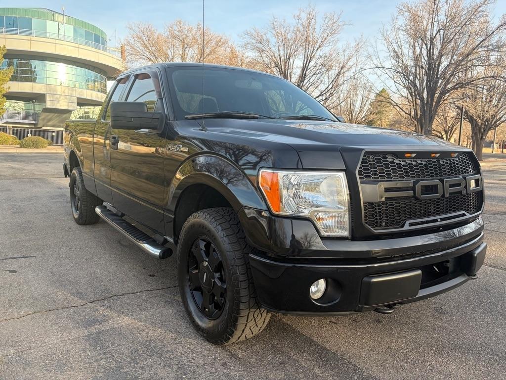 Ford F-150 SuperCab Short Bed 4WD 2010