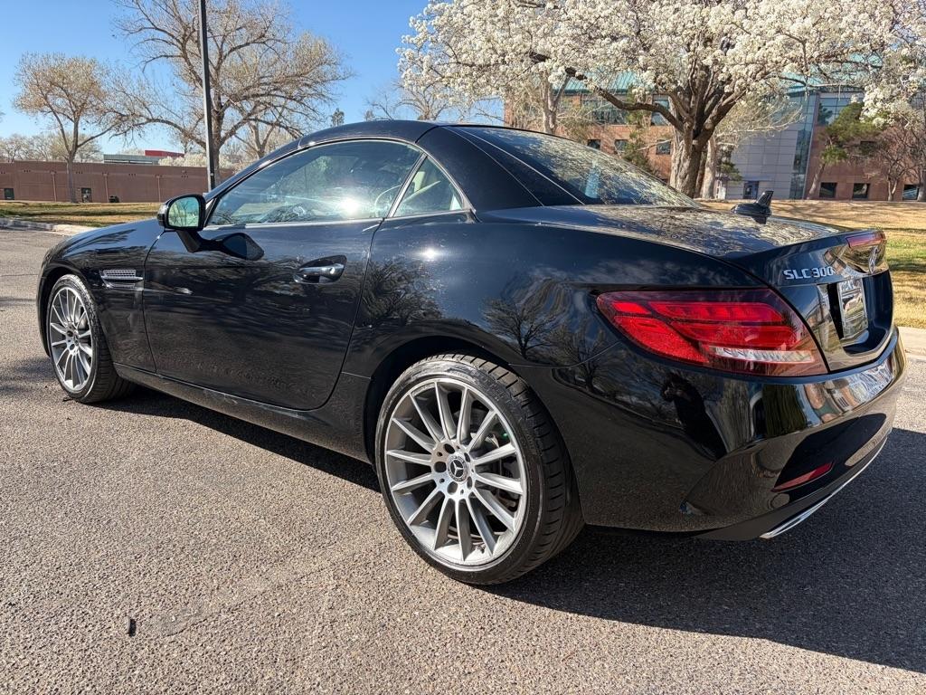 Mercedes-Benz SLC-Class  2018