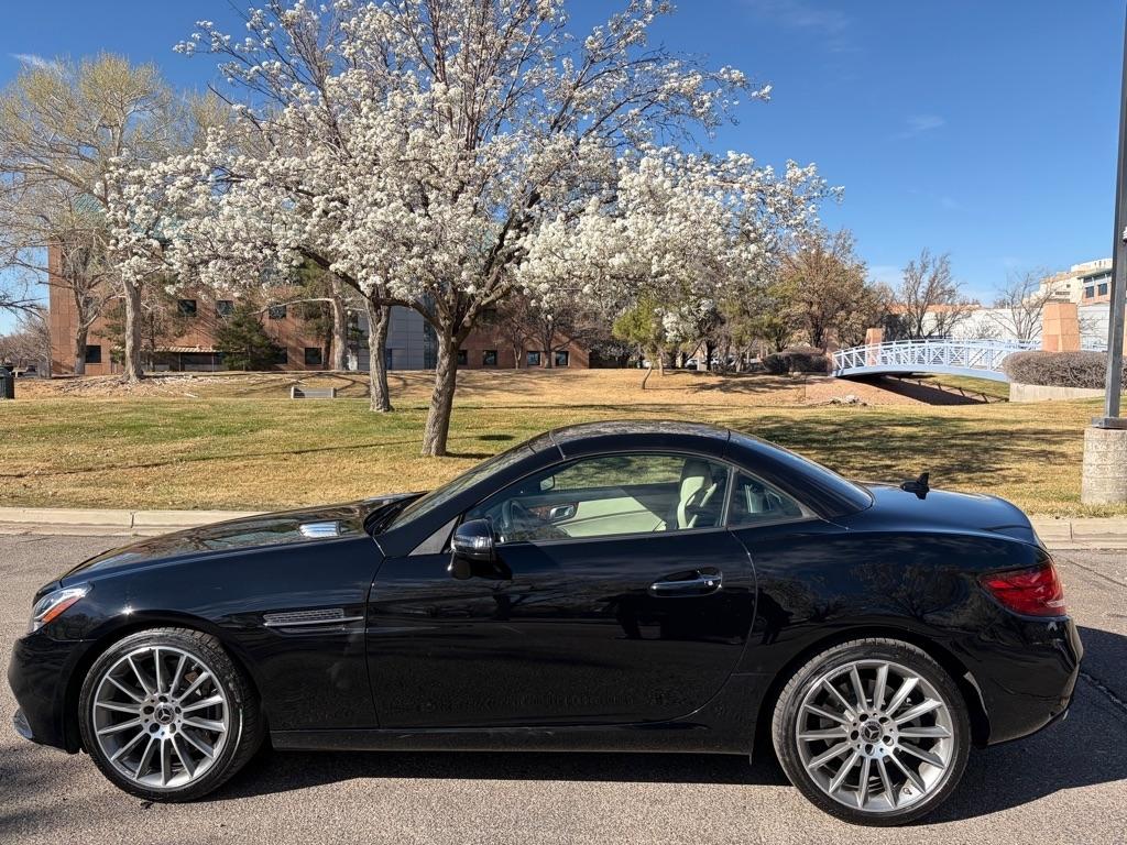 Mercedes-Benz SLC-Class  2018