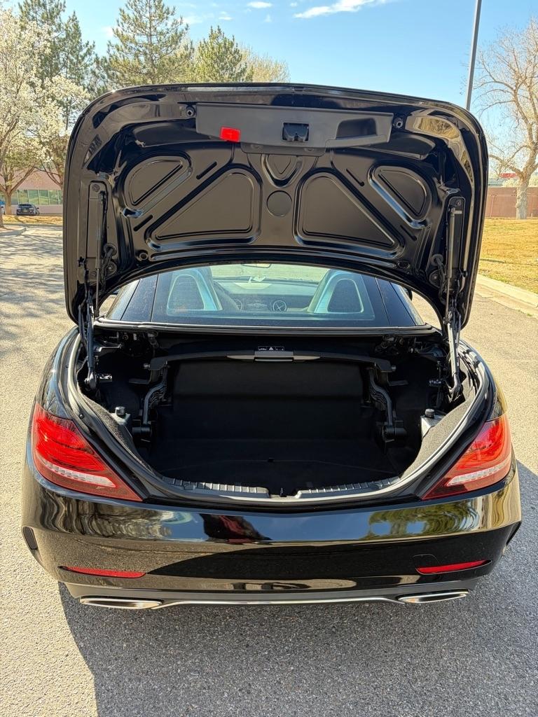 Mercedes-Benz SLC-Class  2018