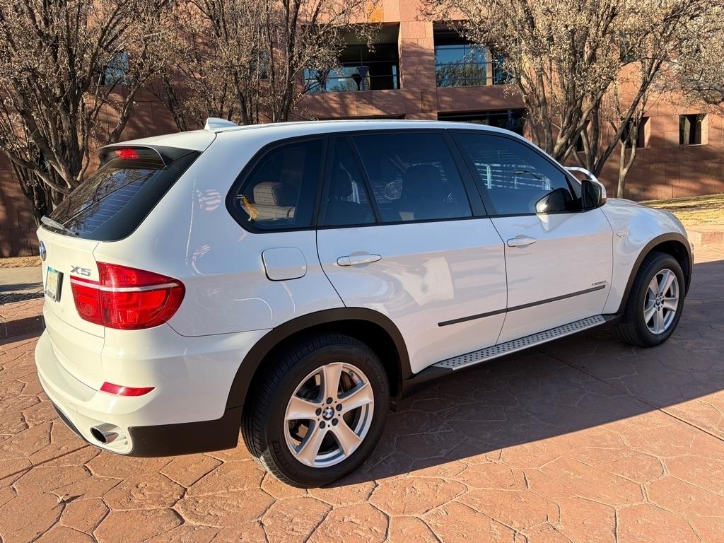 BMW X5 xDrive35i 2011