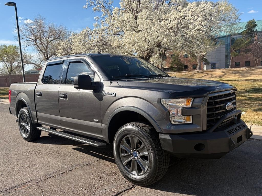 Ford F-150 XLT SuperCrew 4WD 2016