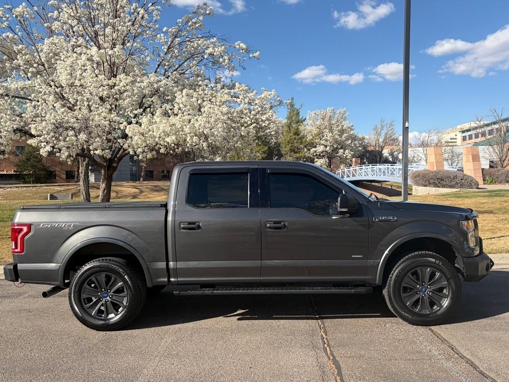Ford F-150 XLT SuperCrew 4WD 2016