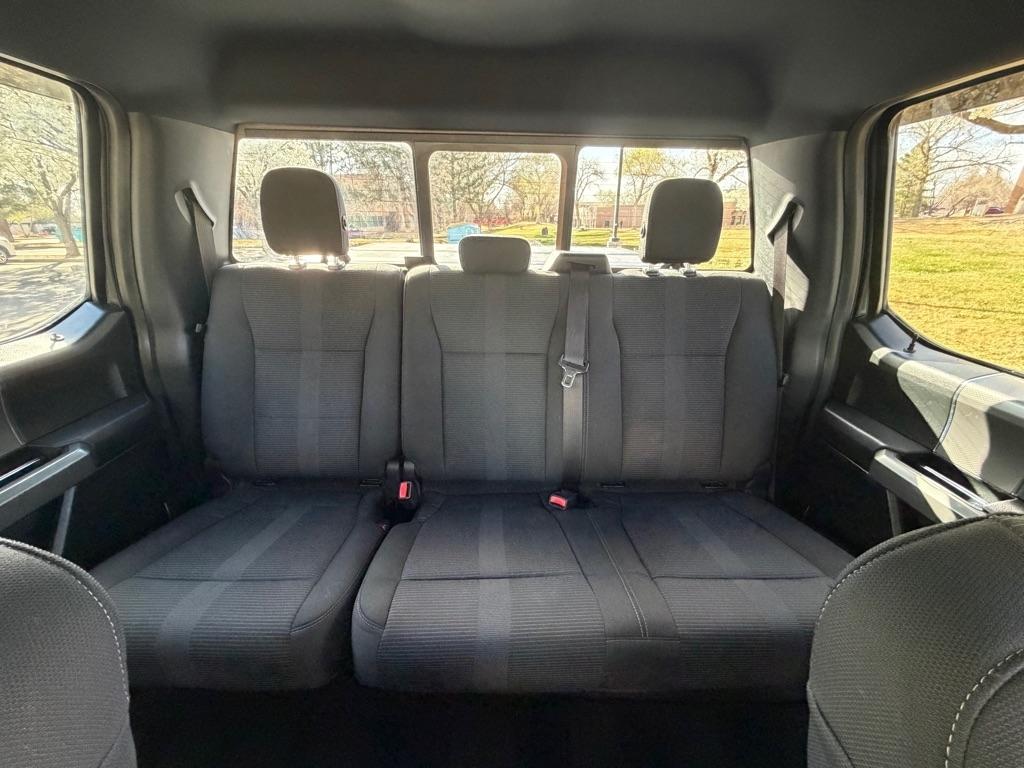 Ford F-150 XLT SuperCrew 4WD 2016