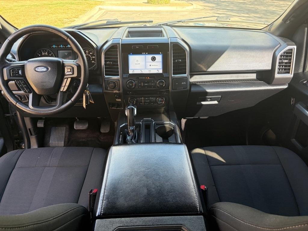 Ford F-150 XLT SuperCrew 4WD 2016