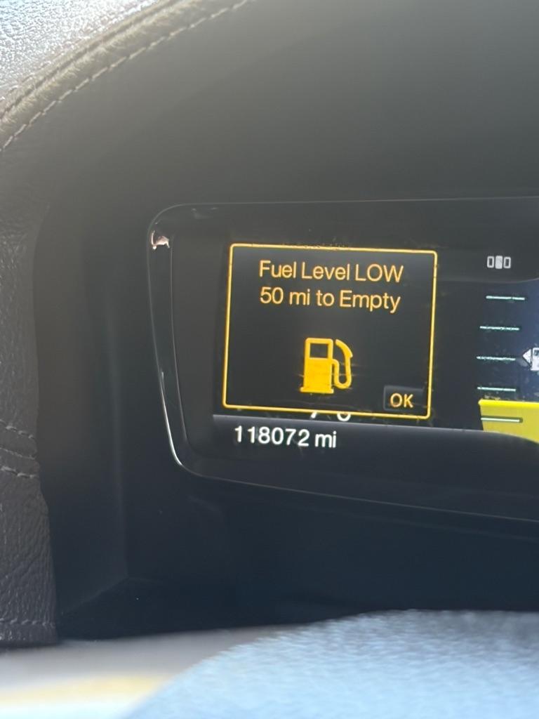 Lincoln MKX 4D SUV FWD 2011