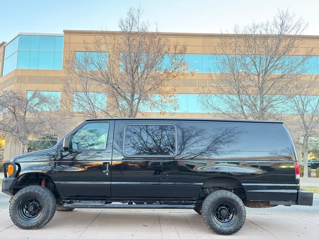 Ford Econoline  2004