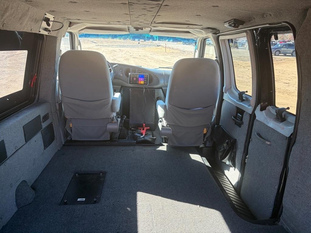 Ford Econoline  2004