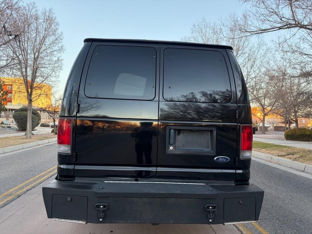 Ford Econoline  2004