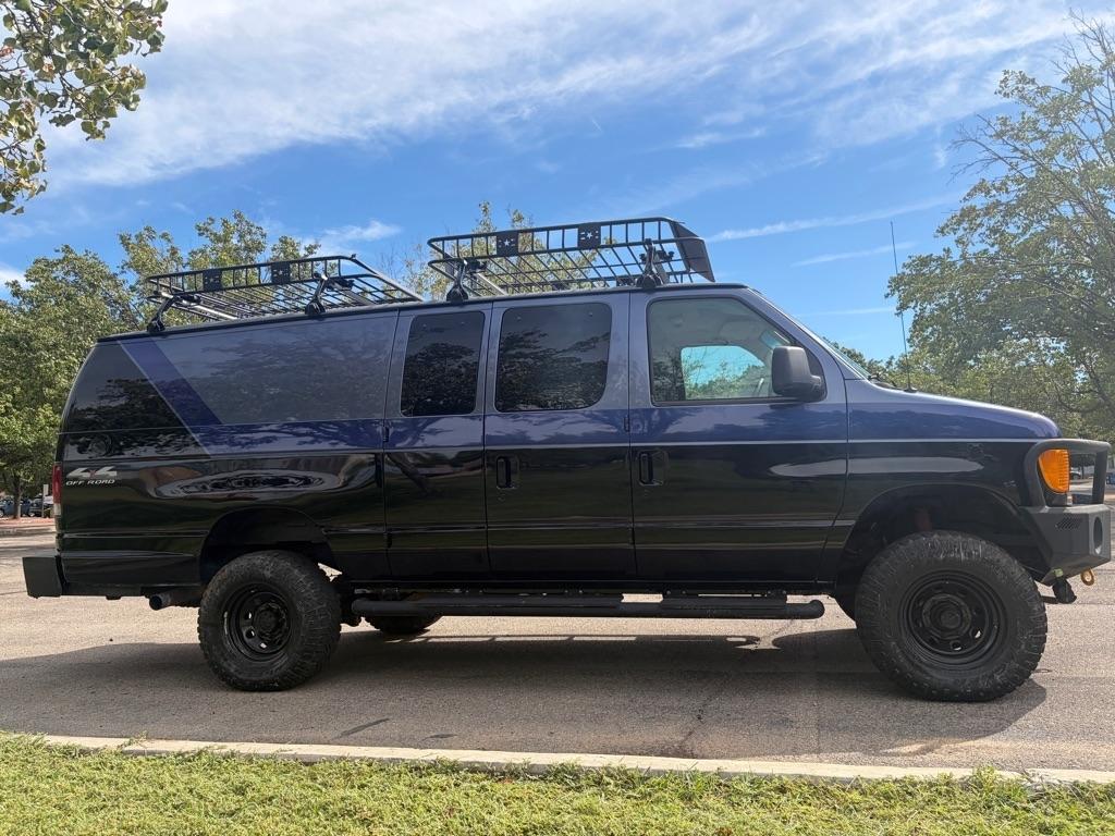 Ford Econoline  2004
