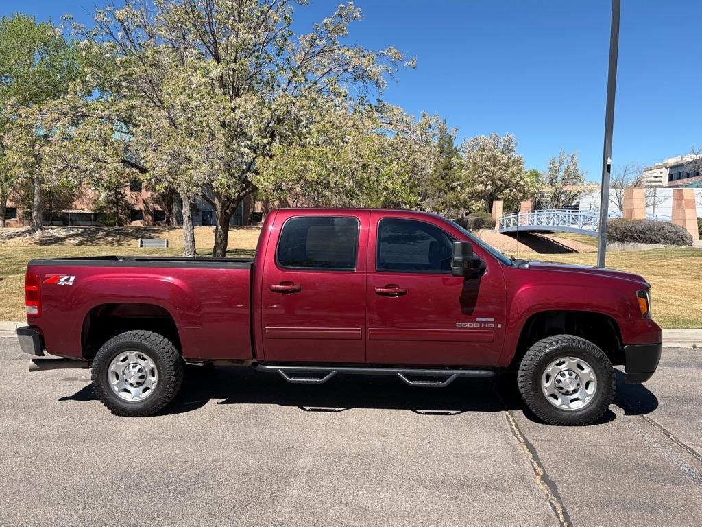 GMC Sierra 2500HD  2008
