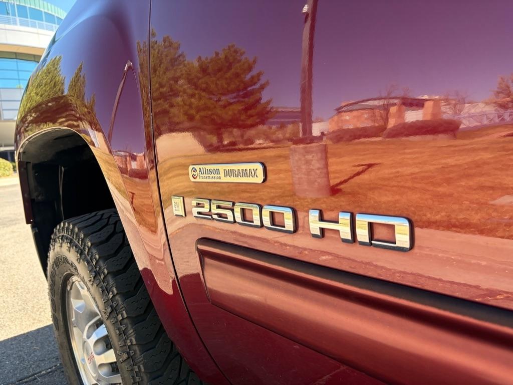 GMC Sierra 2500HD 4WD Crew Cab 153.7" Work Truck 2008