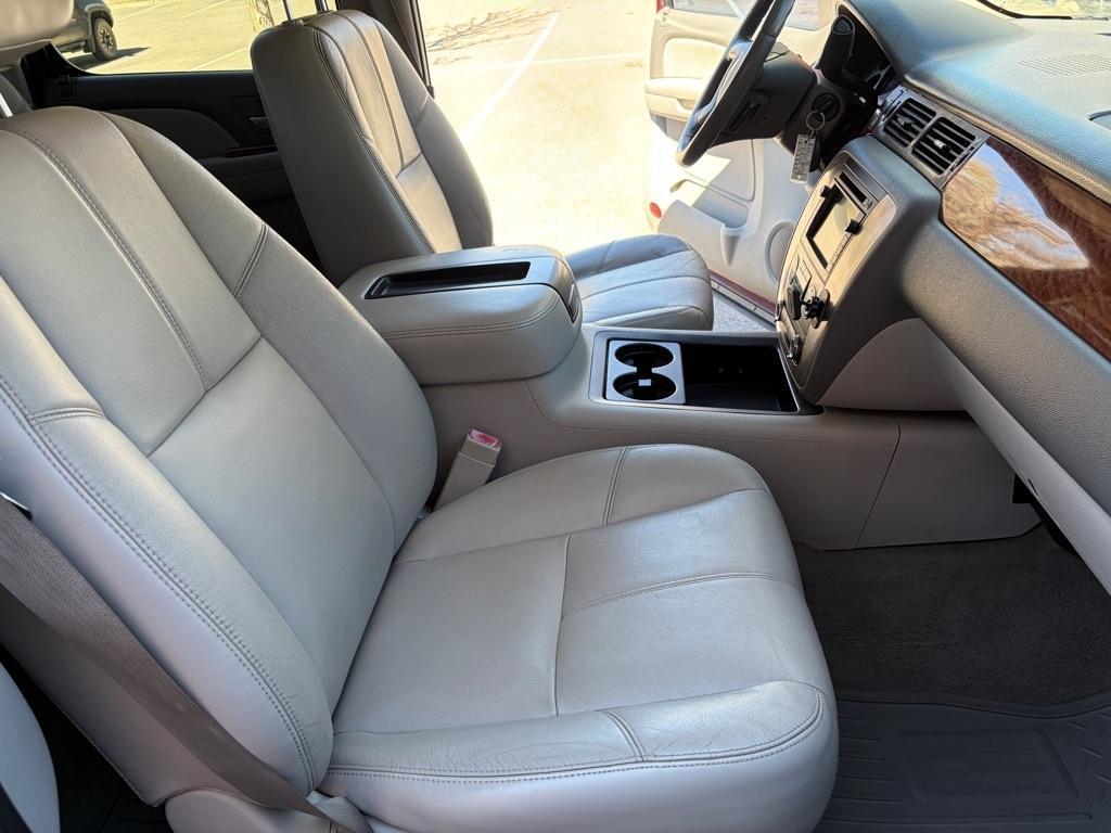 GMC Sierra 2500HD 4WD Crew Cab 153.7" Work Truck 2008