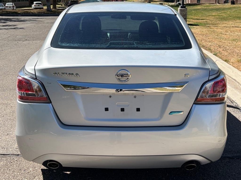 Nissan Altima  2014