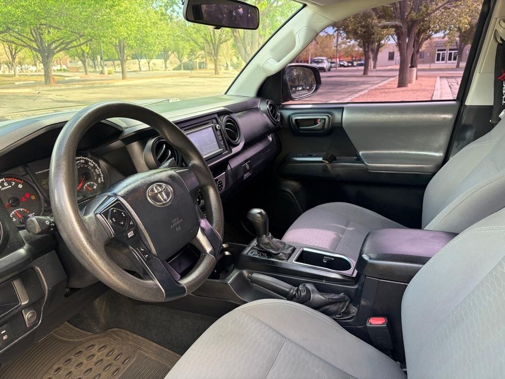Toyota Tacoma  2017