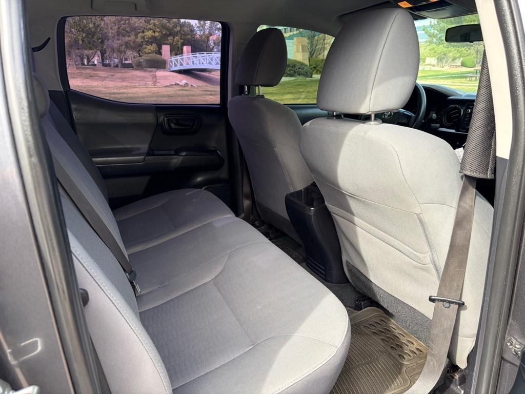 Toyota Tacoma  2017