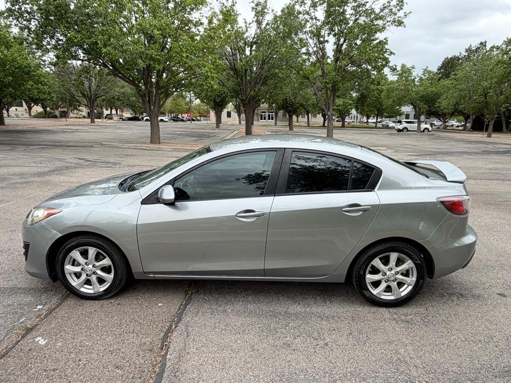 Mazda MAZDA3  2010