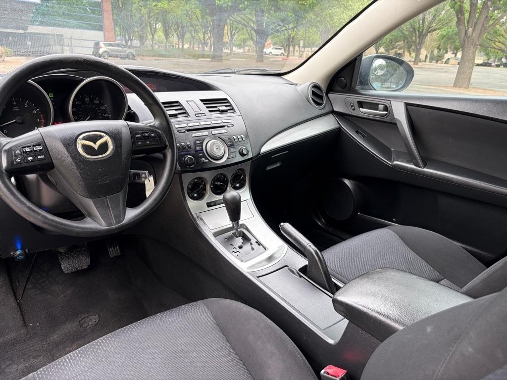 Mazda MAZDA3  2010