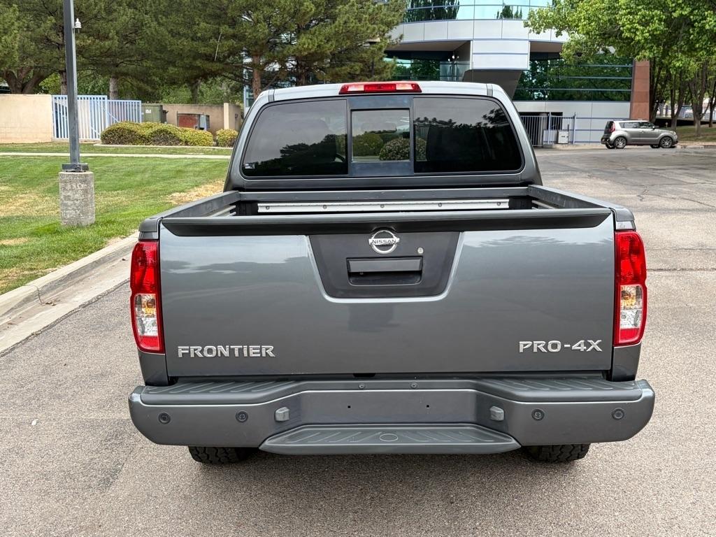 Nissan Frontier  2016