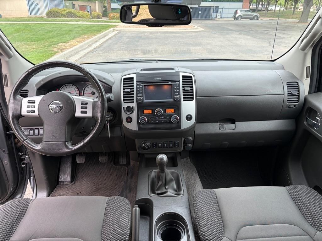 Nissan Frontier  2016