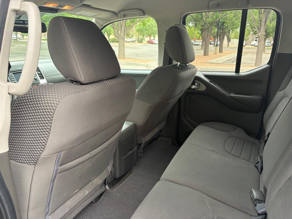 Nissan Frontier  2016