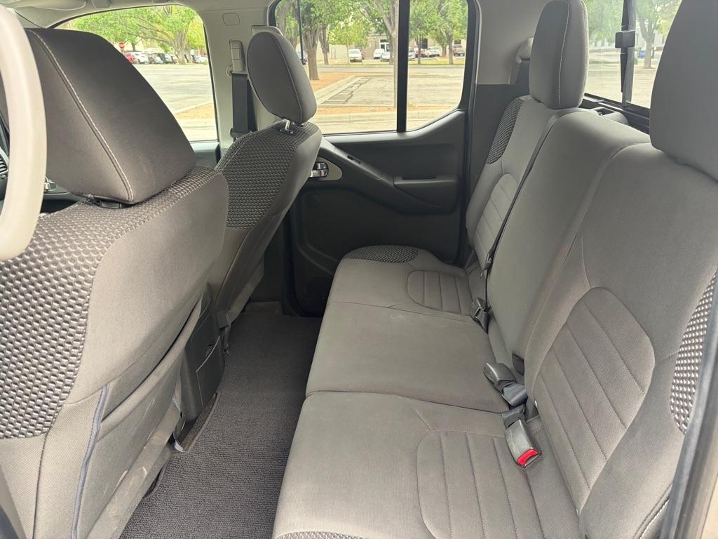 Nissan Frontier  2016