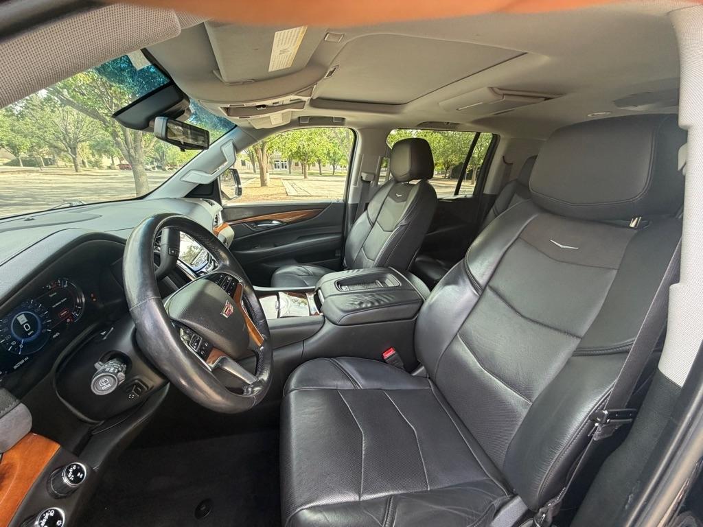 Cadillac Escalade  2017