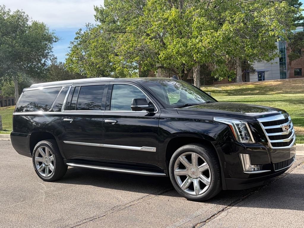 Cadillac Escalade  2017