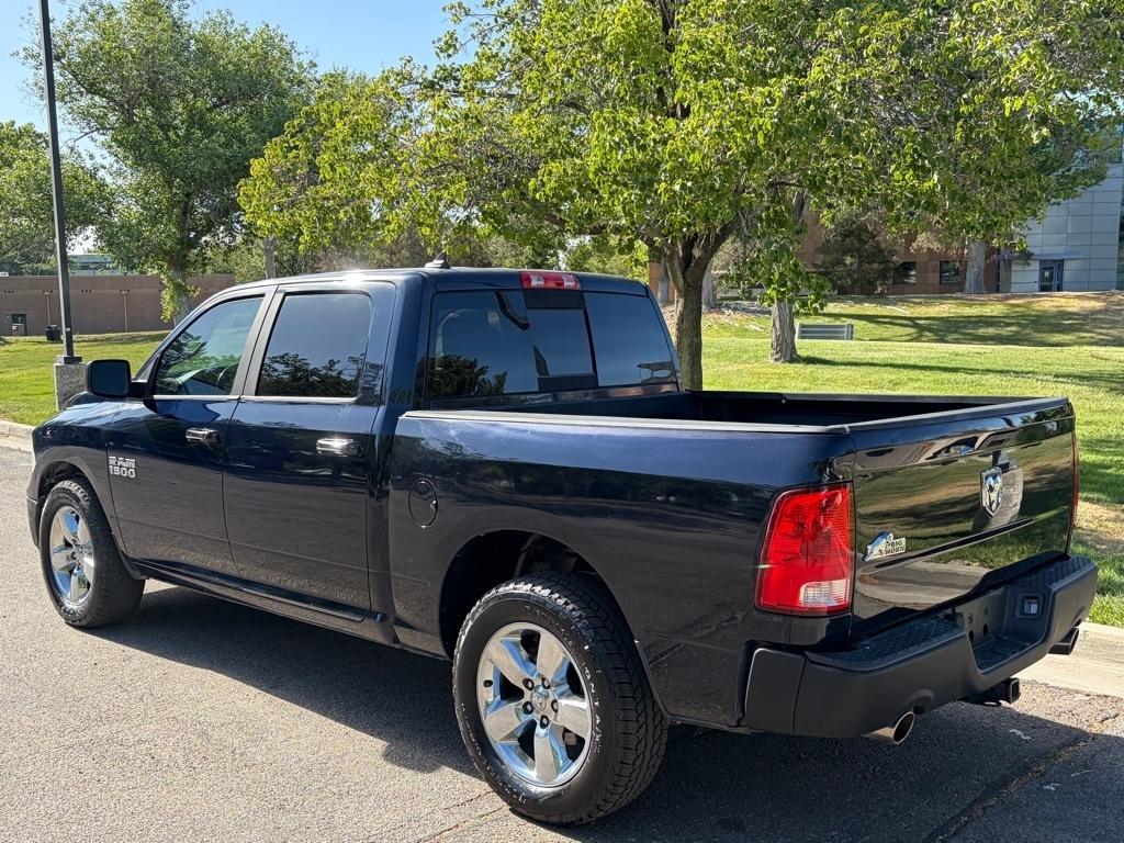 RAM 1500 SLT 2015