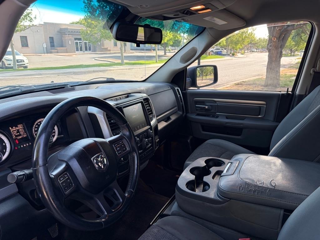 RAM 1500 SLT 2015