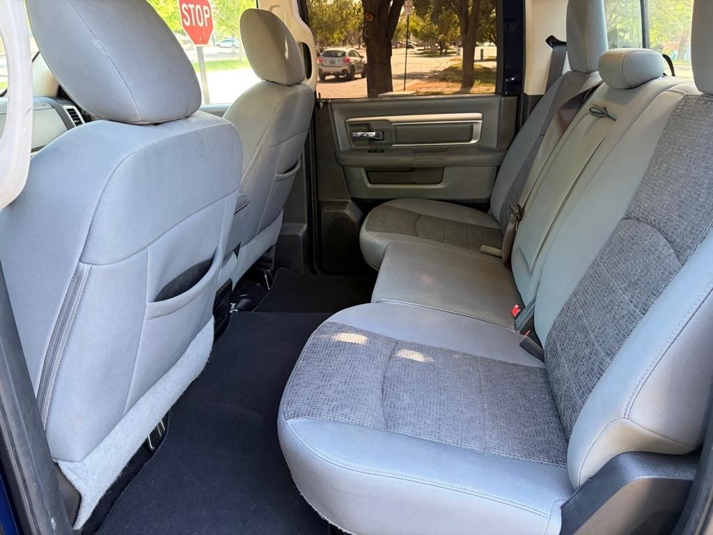 RAM 1500 SLT 2015