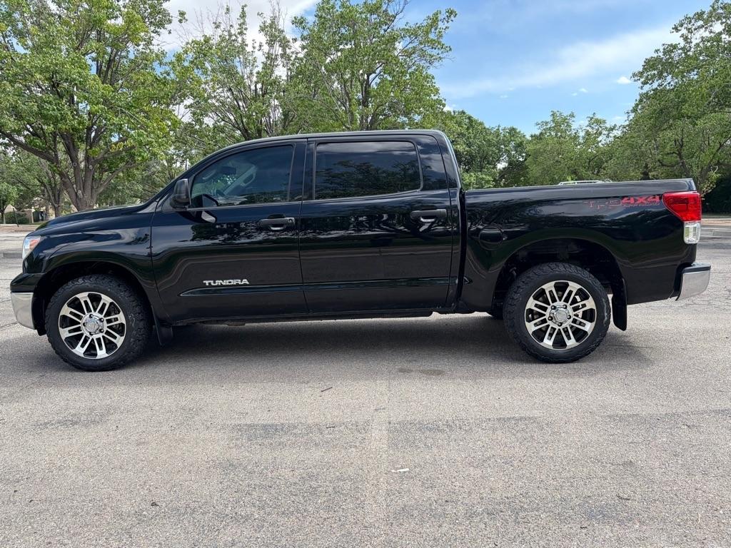 Toyota Tundra 4WD CrewMax 145.7" 4.7L SR5 (Natl) 2012