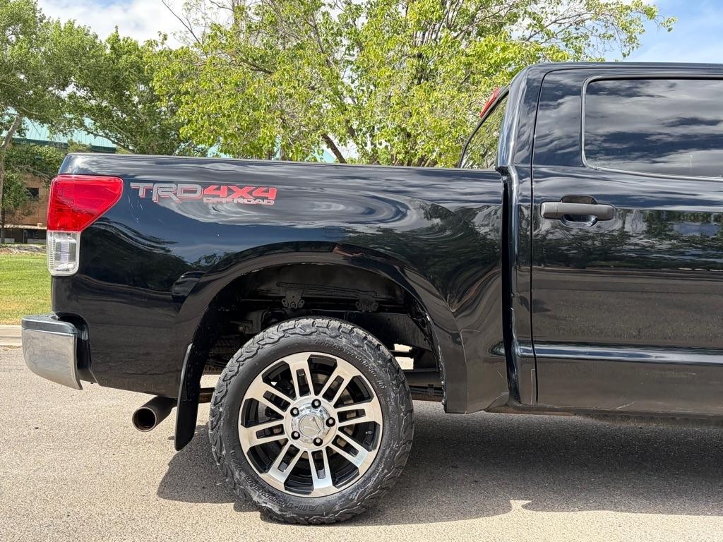 Toyota Tundra 4WD CrewMax 145.7" 4.7L SR5 (Natl) 2012