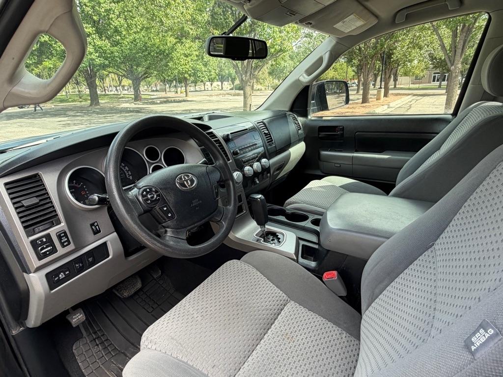 Toyota Tundra 4WD CrewMax 145.7" 4.7L SR5 (Natl) 2012