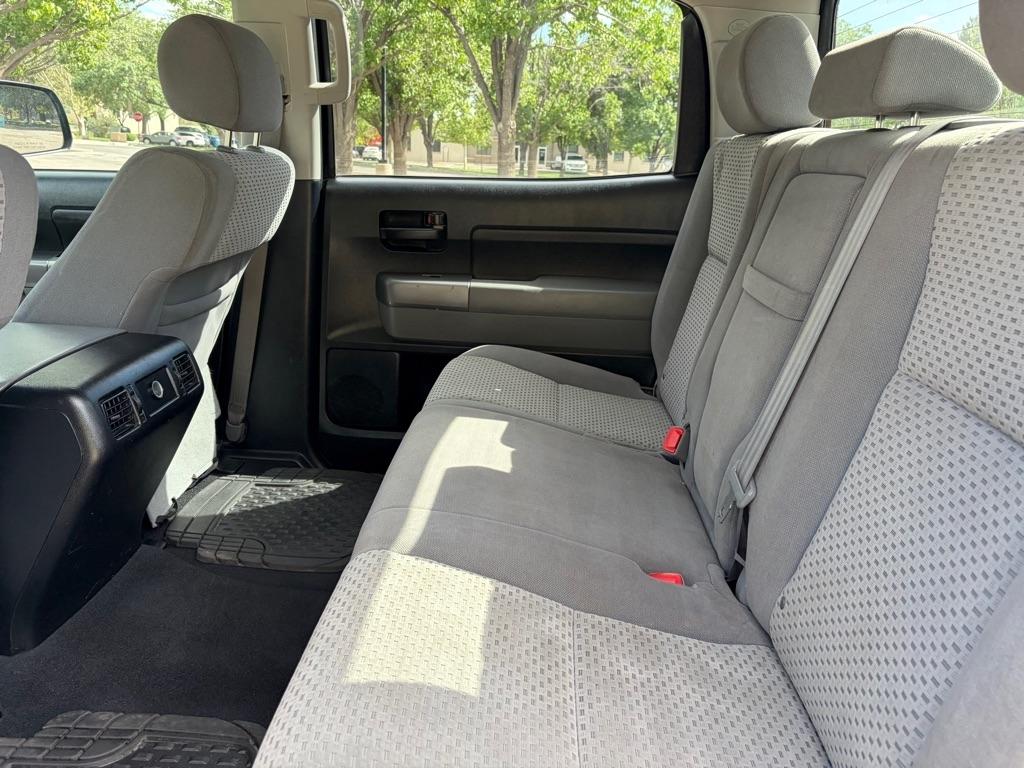 Toyota Tundra 4WD CrewMax 145.7" 4.7L SR5 (Natl) 2012