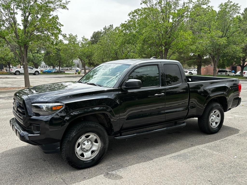 Toyota Tacoma  2018