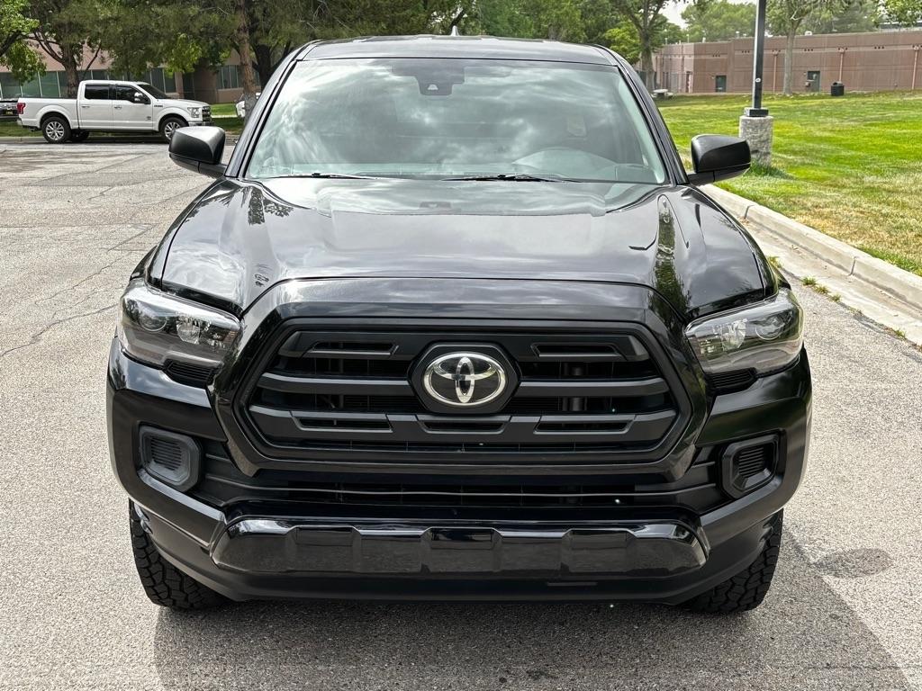 Toyota Tacoma  2018